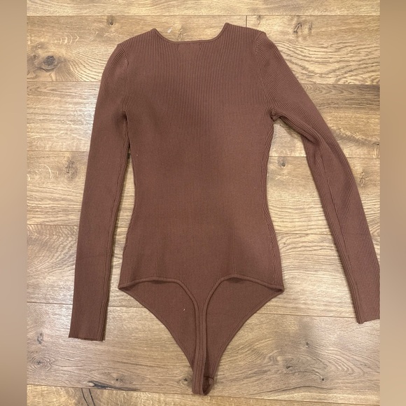 Nuuds Sweater Bodysuit Size Med Chocolate Brown Ribbed Stretchy - Picture 5 of 7